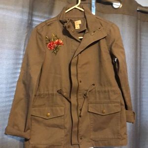 Embroidery Army Green Jacket